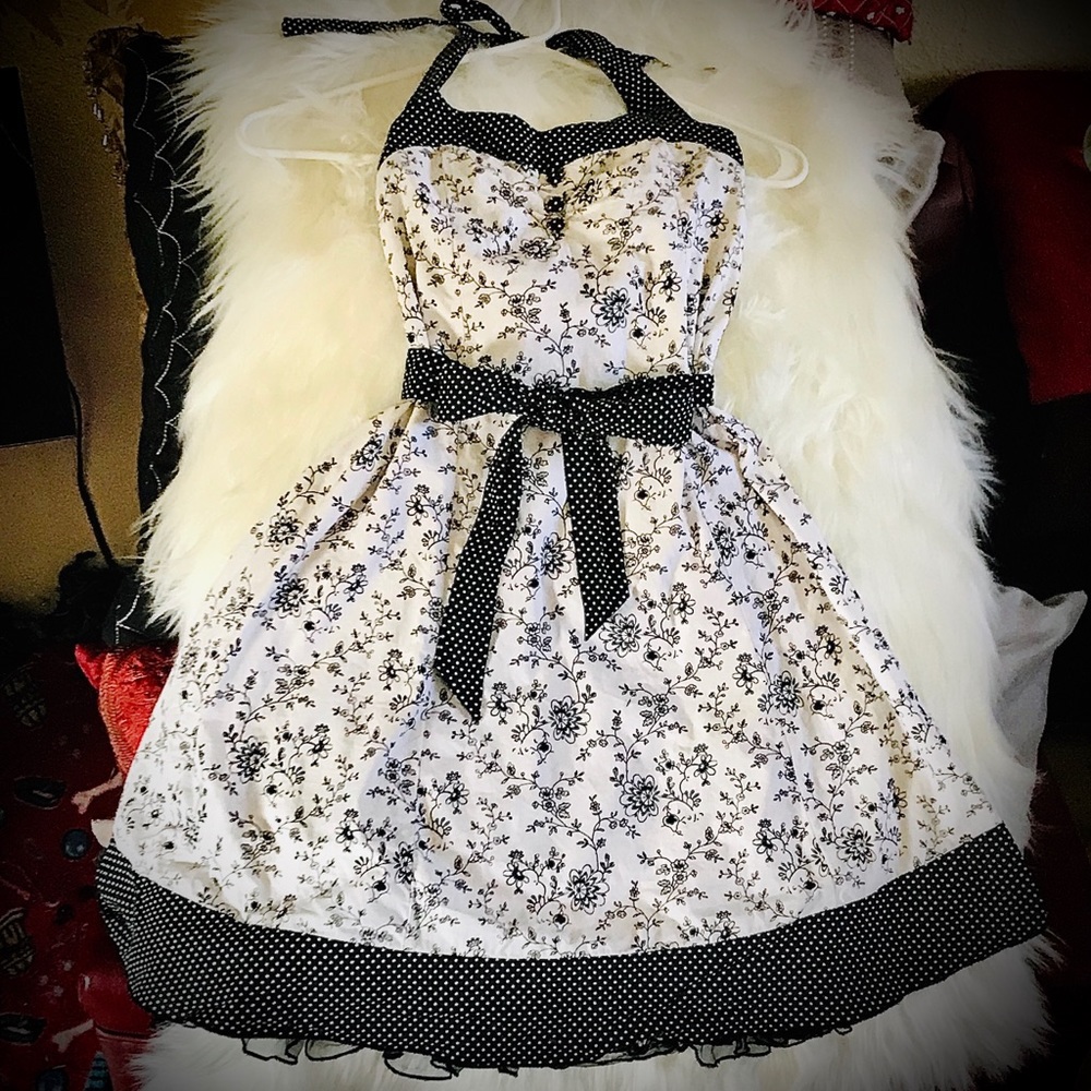 Black and White Girls Dress